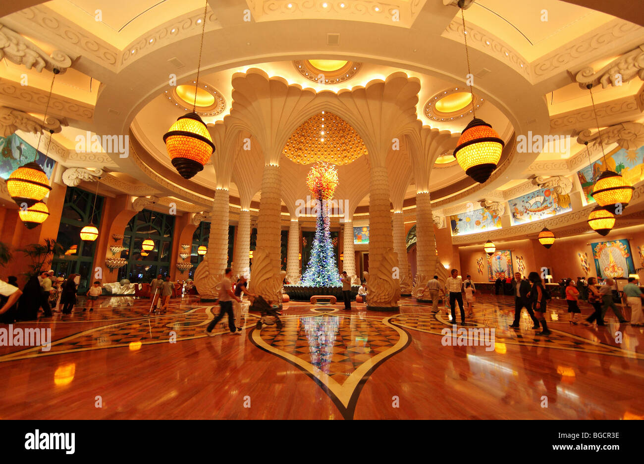 Die Lobby des Hotels Atlantis, Dubai, Vereinigte Arabische Emirate Stockfoto