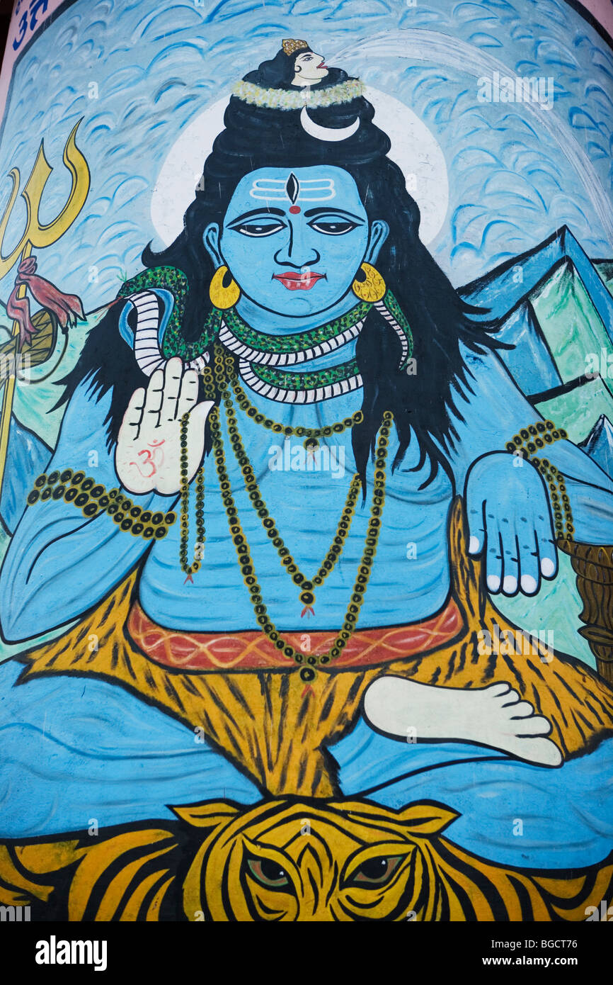 Lord Shiva (und seiner Inkarnationen) können von der blauen Farbe erkannt werden. Stockfoto