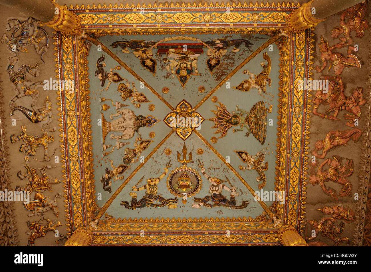 Laos; Vientiane; Patuxai Triumphal Arch Decke detail Stockfoto