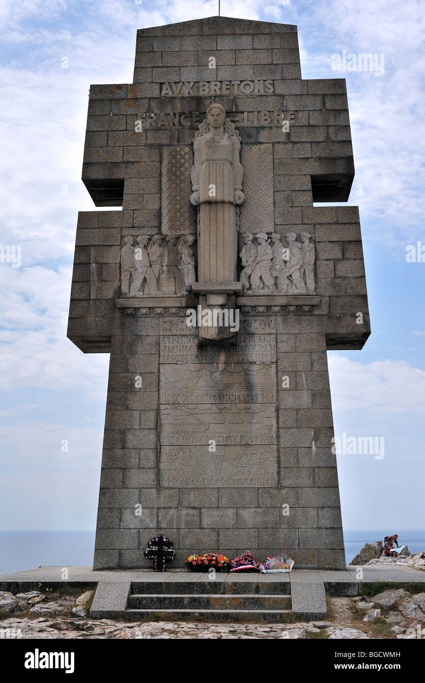 WW2-Denkmal der Bretonen des freien Frankreich / Kreuz des Pen Hir / Croix de Pen-Hir, Pointe de Pen-Hir, Bretagne, Frankreich Stockfoto