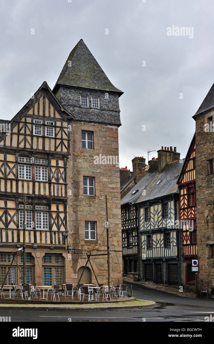 Bunte Fachwerk Häuser am Tréguier, Côtes-d ' Armor, Bretagne, Frankreich Stockfoto