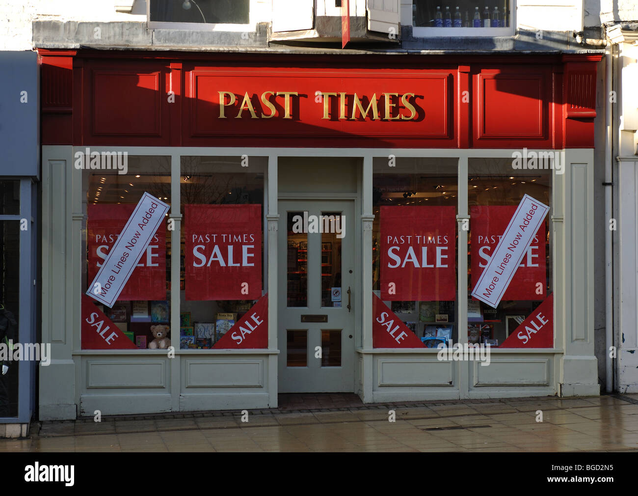 Vergangene Zeiten kaufen Sie im Weihnachtsgeschäft, Leamington Spa UK ein Stockfoto
