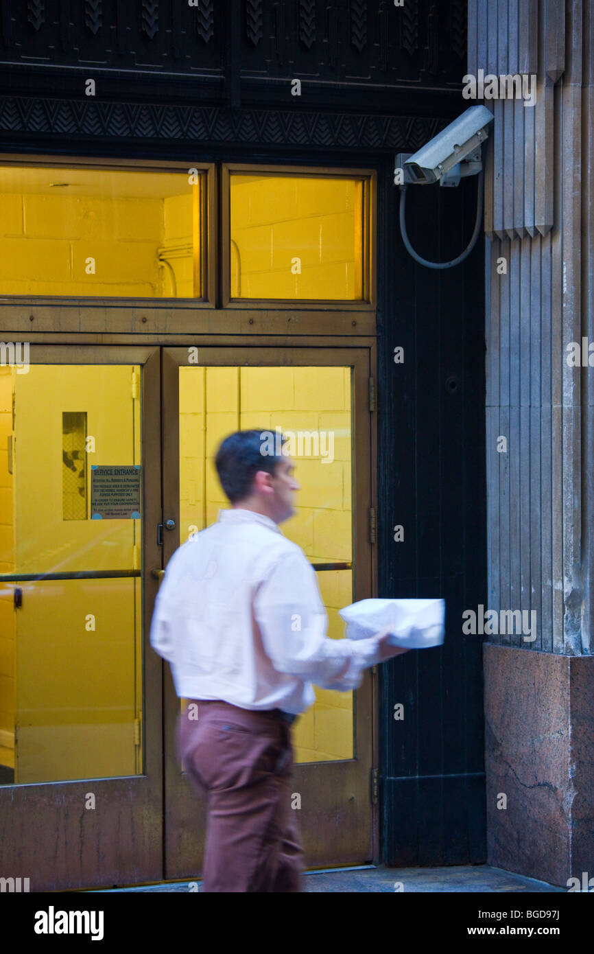 Überwachungskamera auf der American International Building im Zentrum von Manhattan, New York City Stockfoto