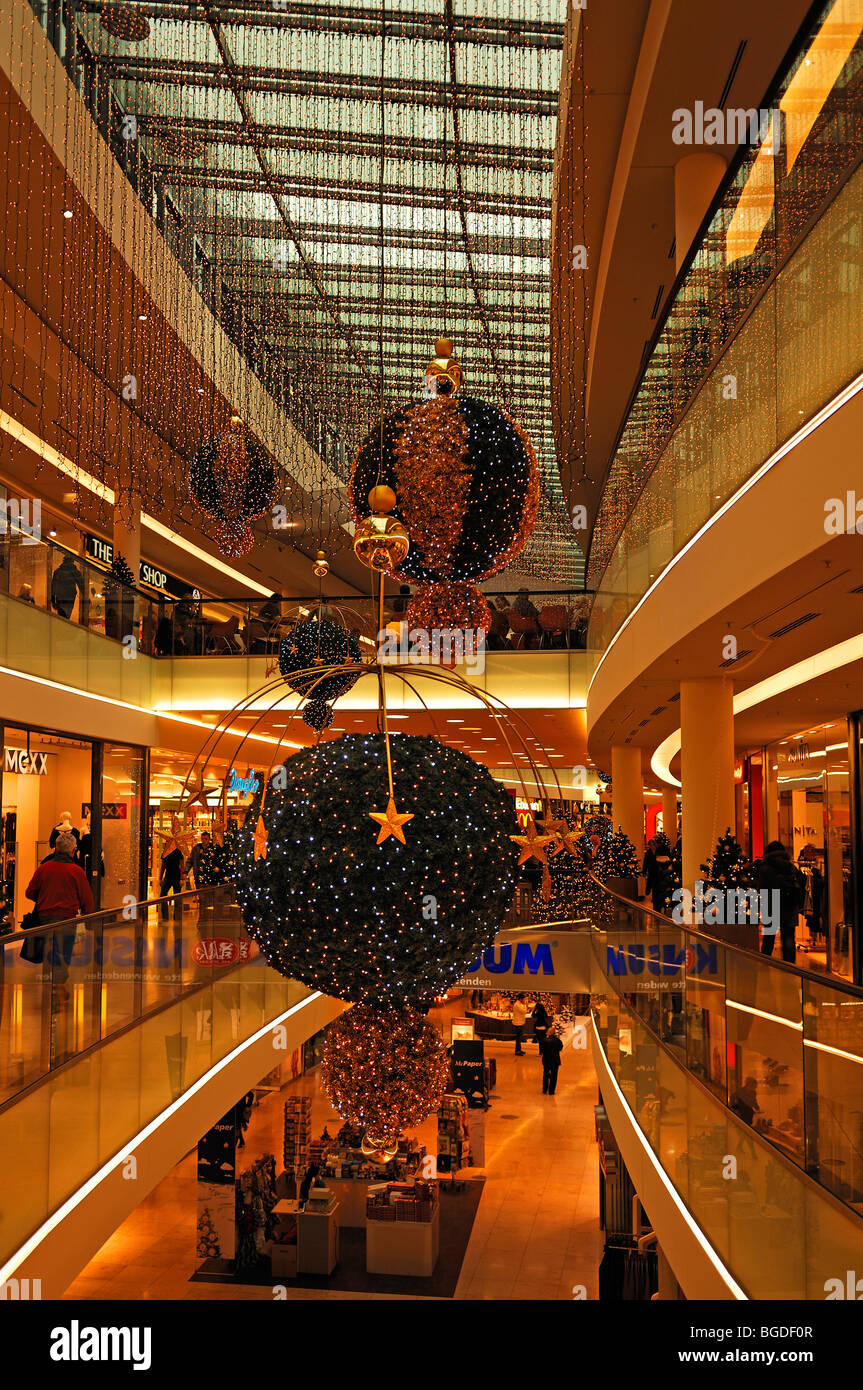 Weihnachtsschmuck in die "Arkaden", Shopping Center, Nürnberger Straße 7, Erlangen, Franken, Bayern Mitteldeutschlands, Eu Stockfoto