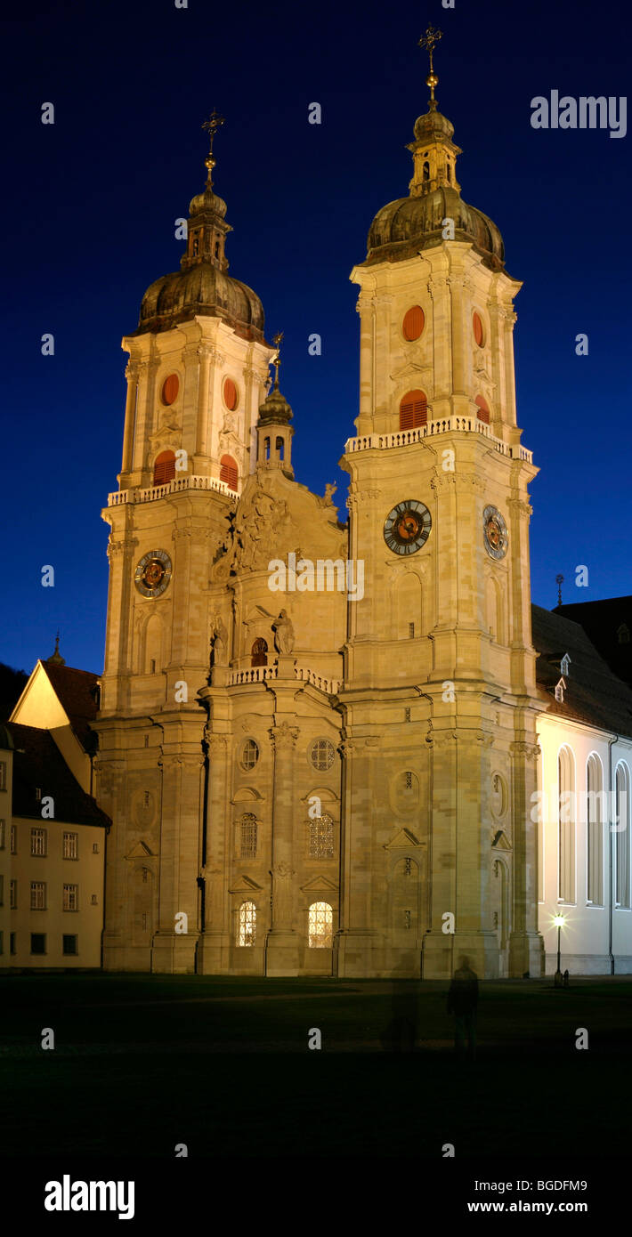 Klosterkirche in der Dämmerung, UNESCO-Weltkulturerbe, St. Gallen, Kanton St. Gallen, Schweiz, Europa Stockfoto