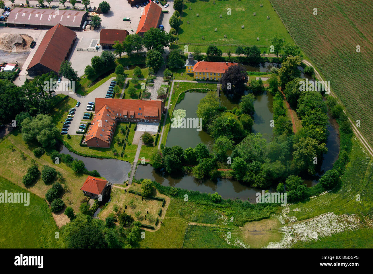 Luftaufnahme, Wasserschloss, Bauernhof, Münsterland Bereich Haus Vogelsang Schloss, Ahsen, Datteln, Region Ruhrgebiet, Nordrhein-Wes Stockfoto