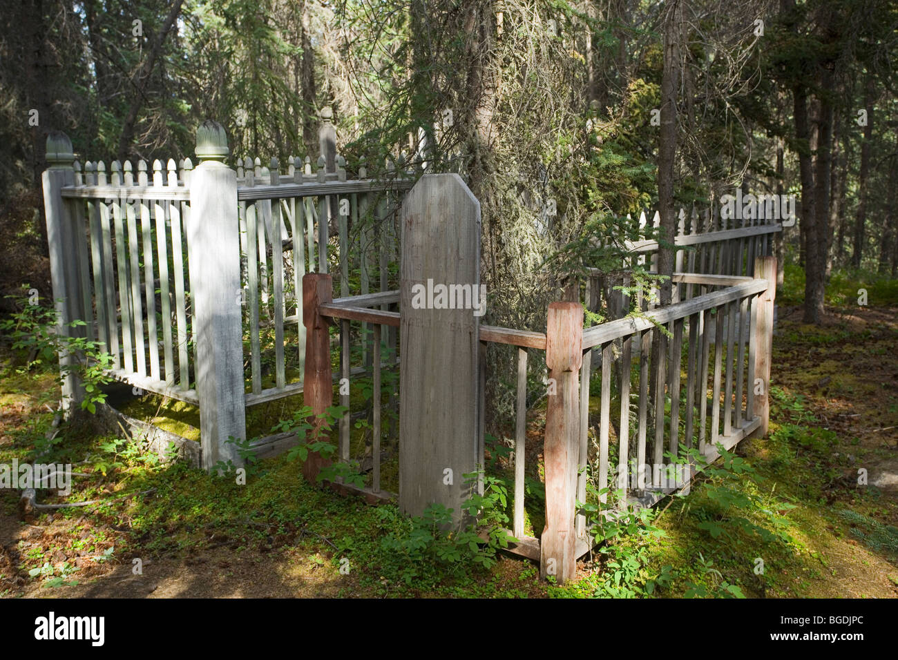 Klondike-Goldrausch, historische indische, First Nation, native, Gräber, Hootalinqua, Zusammenfluss von Yukon River und Teslin River, Yuk Stockfoto