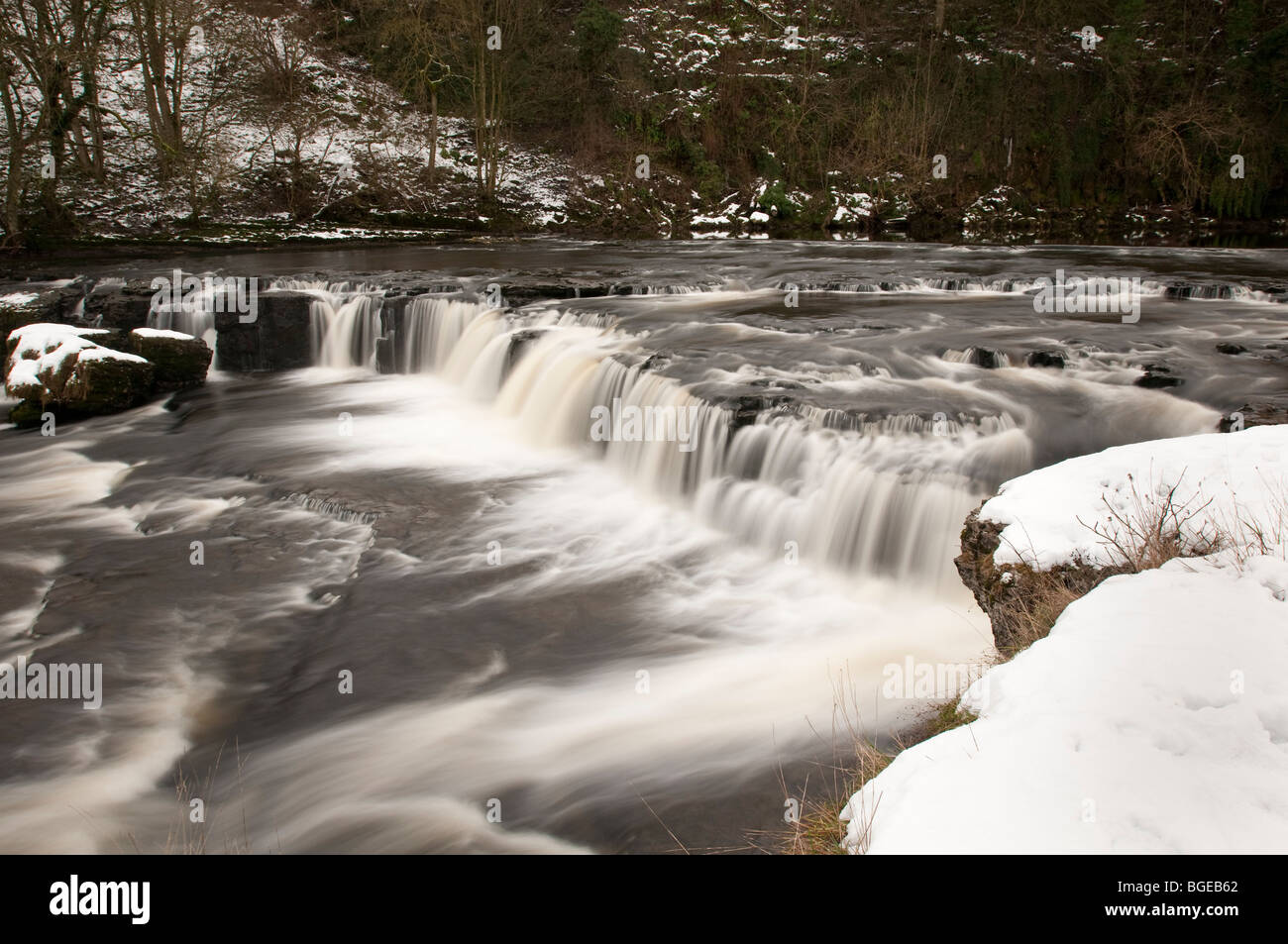 Aysgarth Upper Falls, River Ure, North Yorkshire im winter Stockfoto
