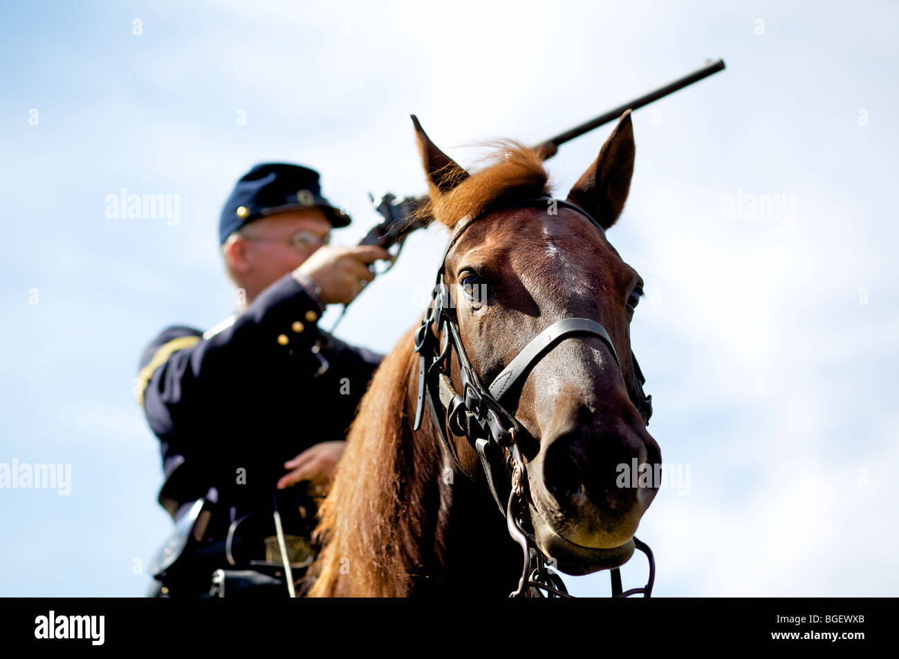 Dressing im Zeitraum 1800-Outfits während der Morgan Horse-Powered Feldtag in Deerfield Wisconsin Bauernhof. Stockfoto