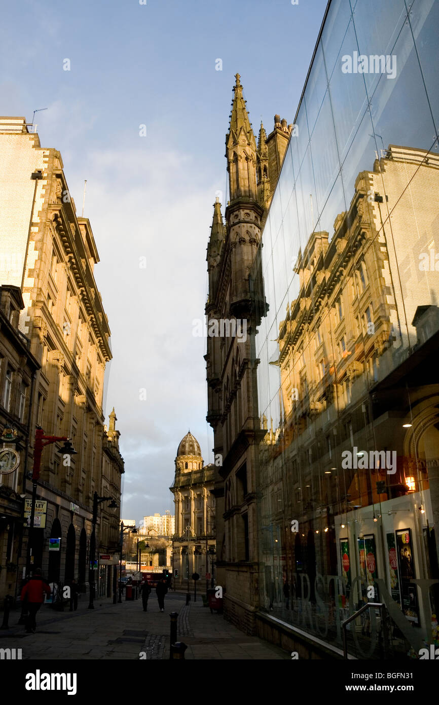 Gebäude der Stadtzentrum, Bradford, West Yorkshire, einschließlich Wolle Exchange - eine feine neugotischen Denkmalschutz 1 Gebäude Stockfoto