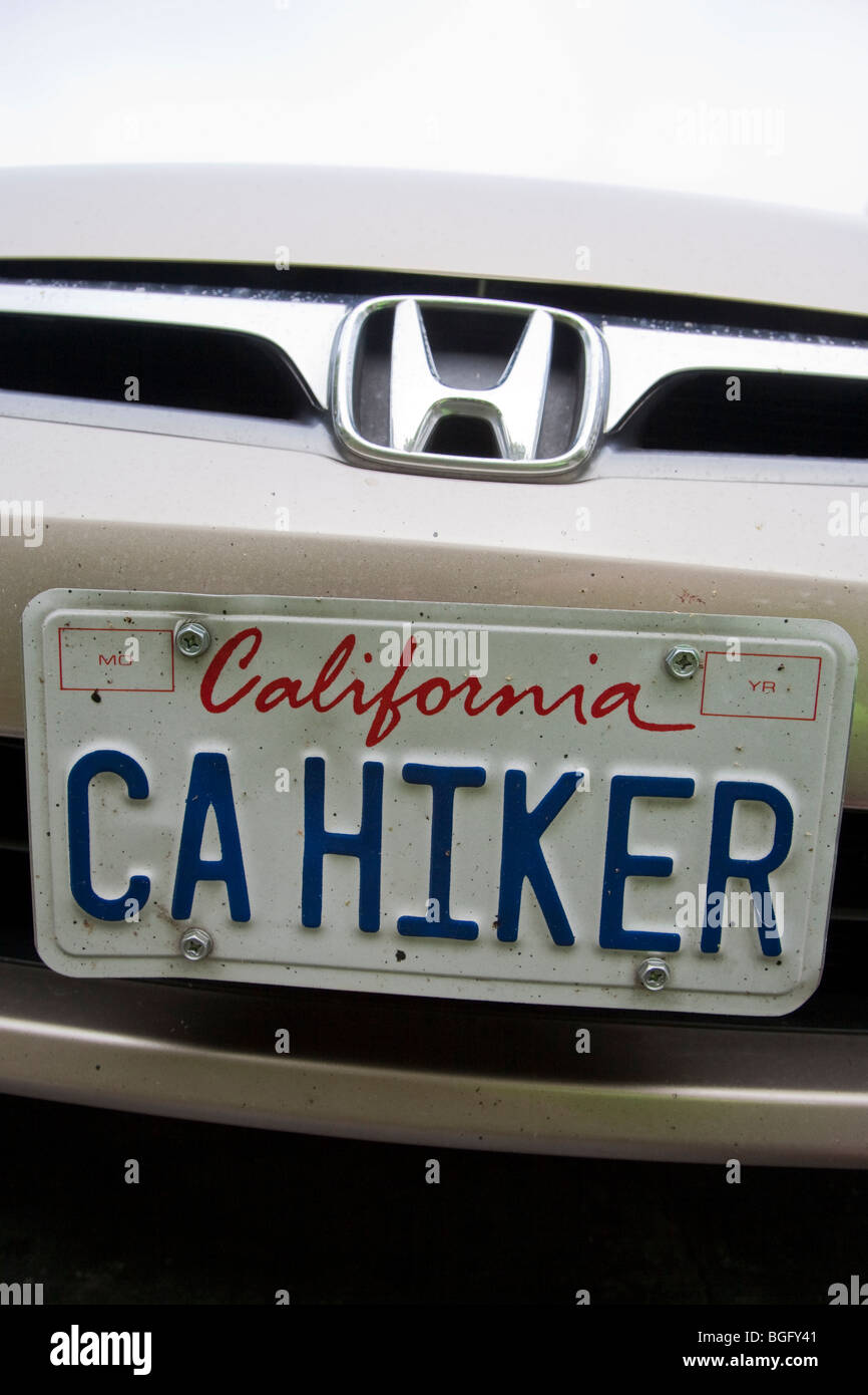 Close Up 'CA Wanderer"(California Hiker) personalisiert Nummernschild an einem Auto Honda Accord. Stockfoto