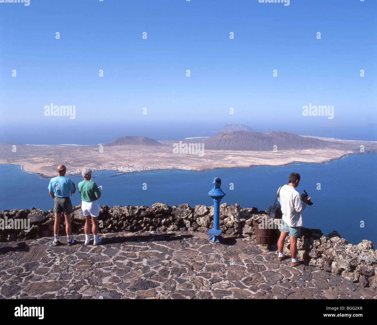 Aussichtspunkt Mirador del Río zeigt Isla Graciosa, Risco de Famara, Lanzarote, Kanarische Inseln, Königreich Spanien Stockfoto