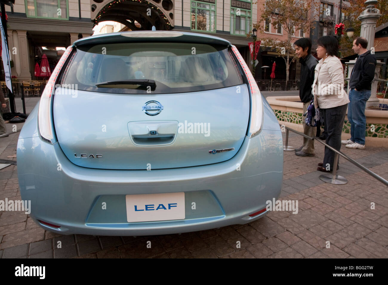 Diese vollelektrische Nissan Leaf hat keine Endrohr, da gibt es keine Abgase Stockfoto