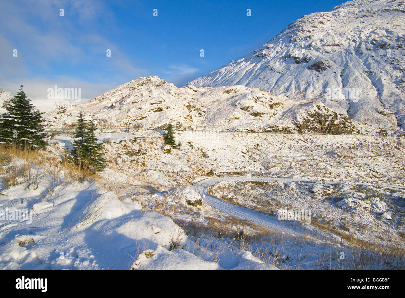 Schneelandschaft, Glen Croe, Arrochar, Schottland, Argyll, Dezember 2009 Stockfoto