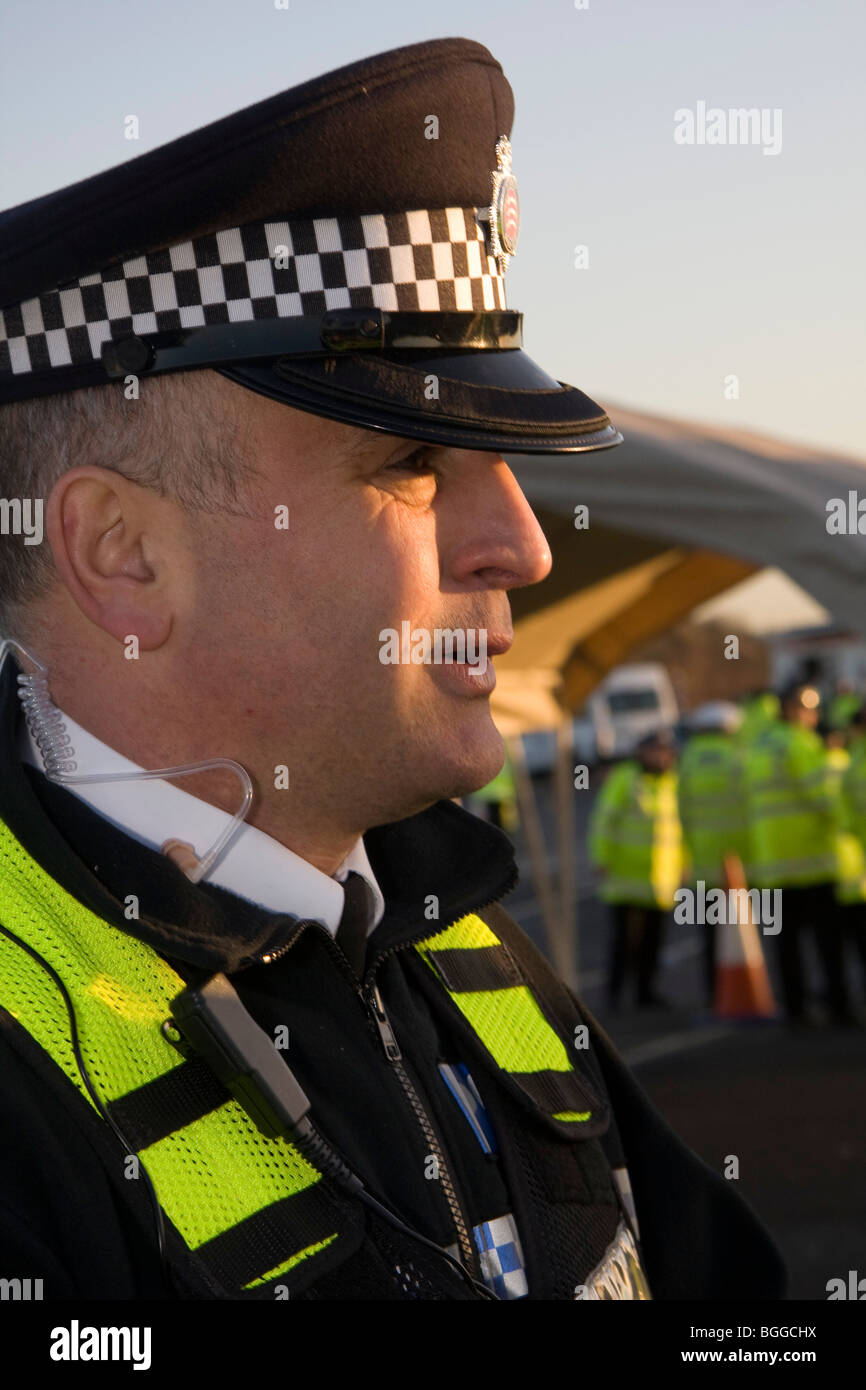 Porträt von Essex-Kraft-Polizei-Inspektor in Uniform und außerhalb Stockfoto