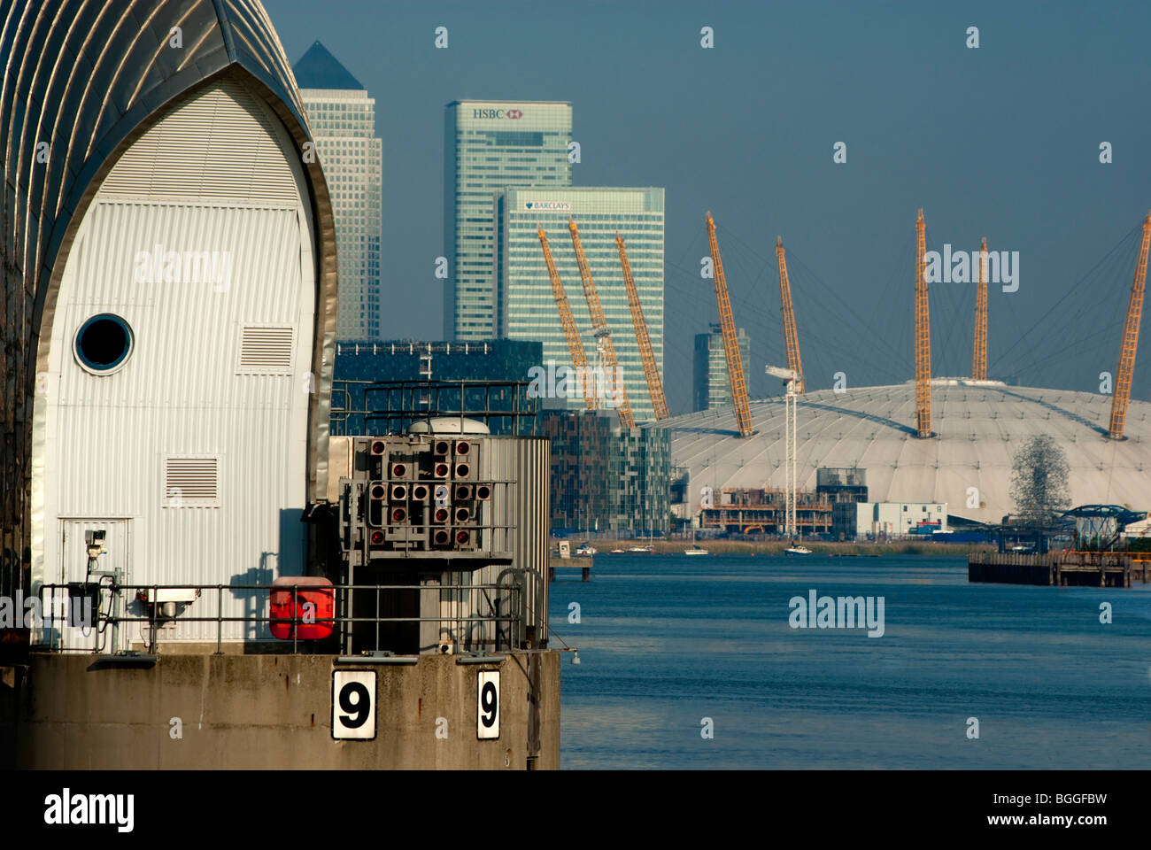 Canary wharf, Thames Barrier, UK, England, London Stockfoto