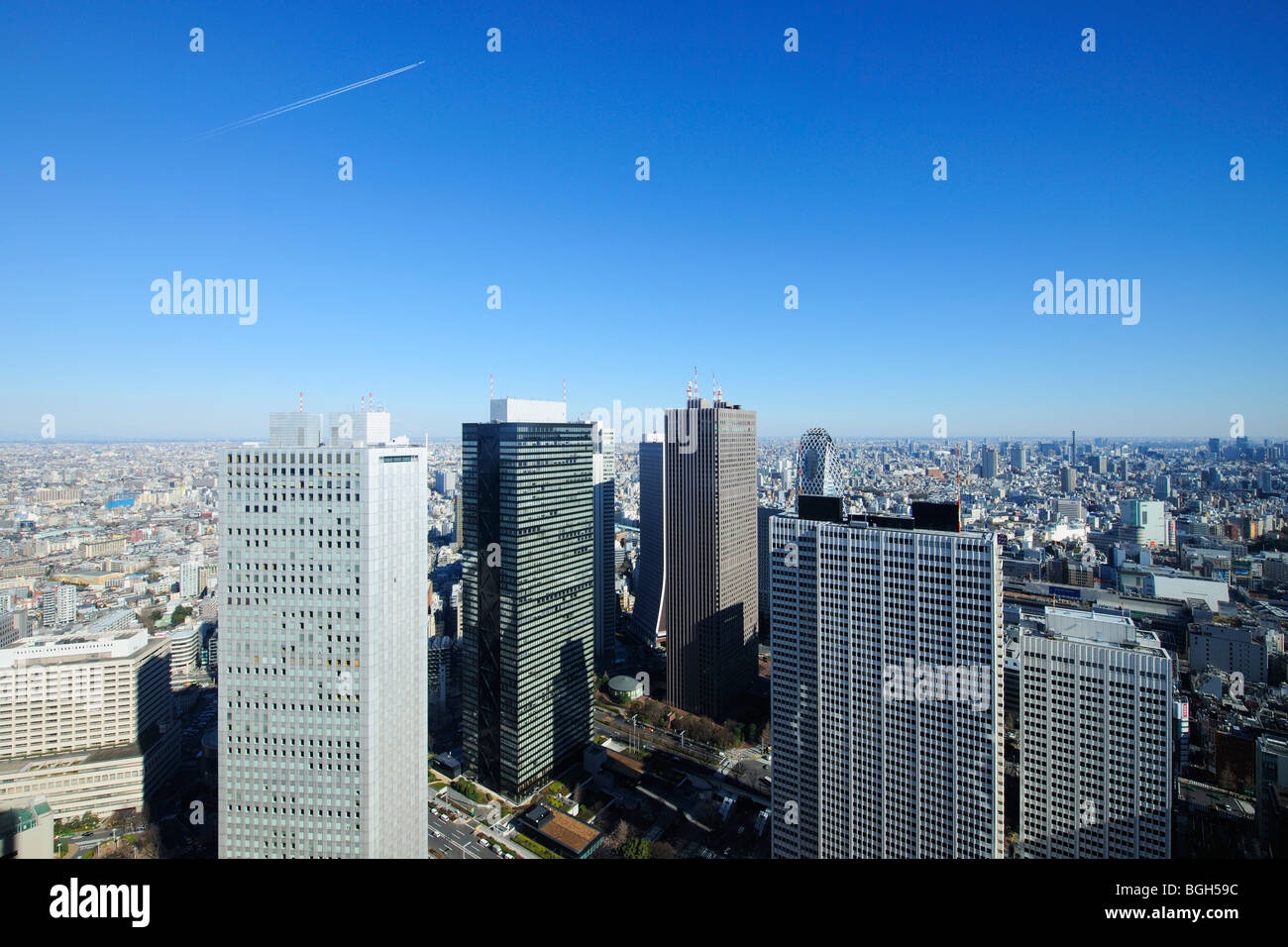 Blick von Osten Tokio von der Tokyo Metropolitan Government Offices Beobachtungsraum, Shinjuku-ku, Tokyo, Japan Stockfoto