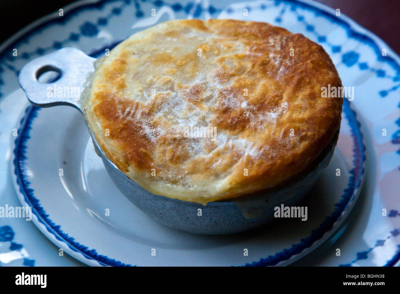 Martha Washington Stil Colonial Türkei Topfkuchen Restaurant City Tavern in Philadelphia PA Stockfoto