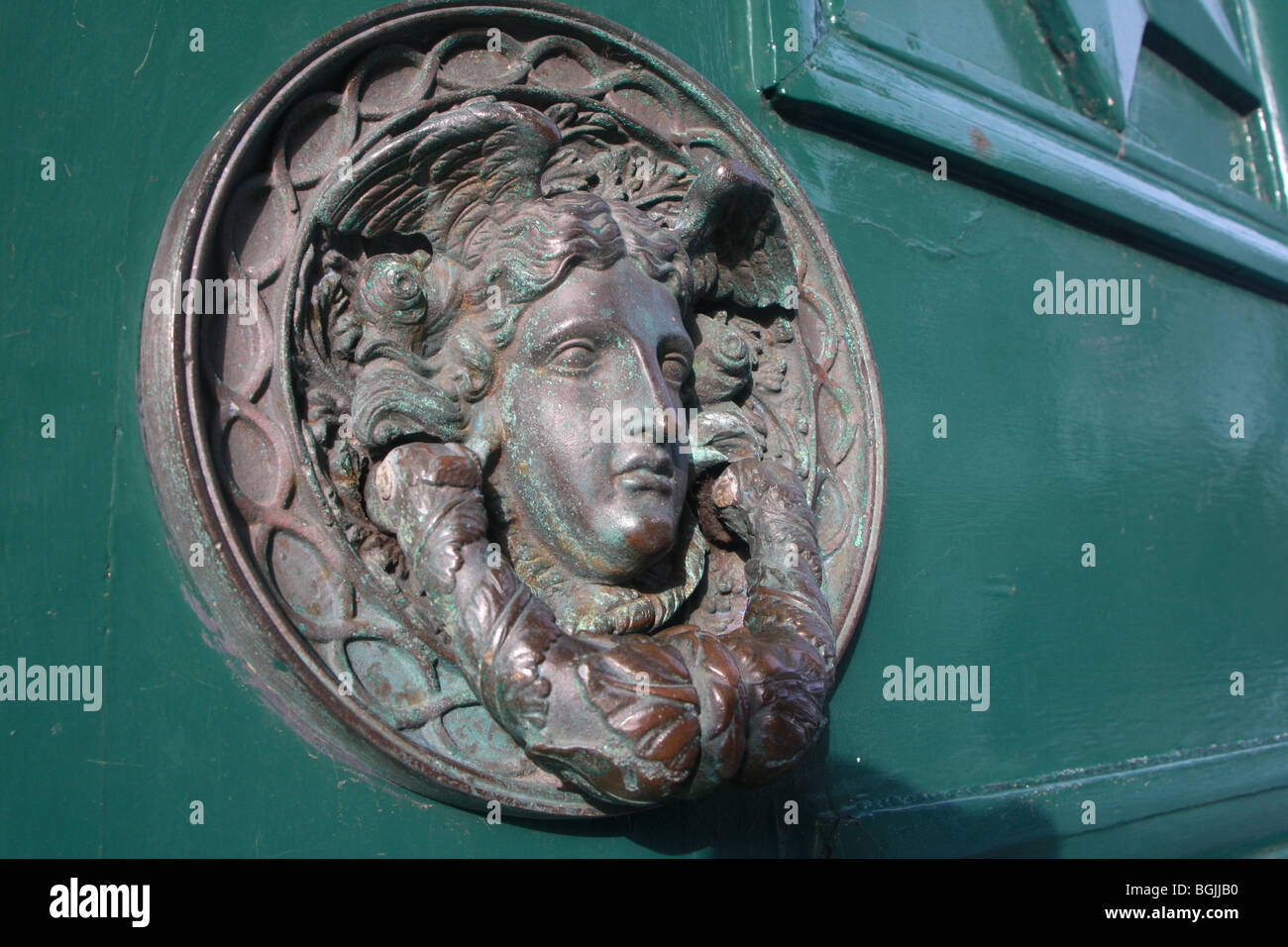 Türklopfer am Eingangstor zum Royal Pavilion, Brighton Stockfoto