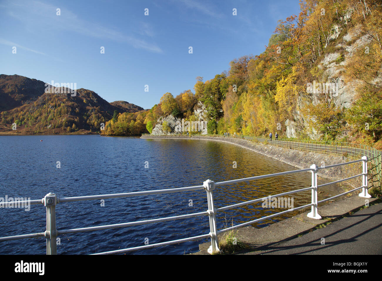 Herbst am Loch Katrine in Schottland, Großbritannien Stockfoto