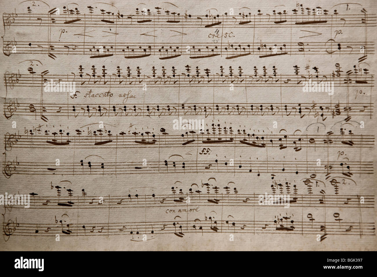 Alten gelblich handschriftlichen Notenblatt Stockfoto