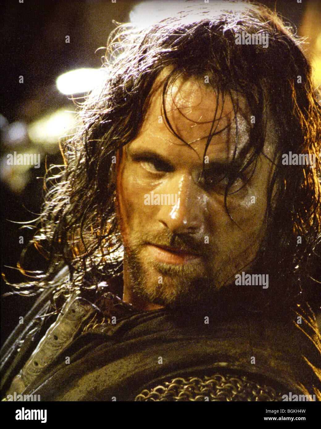 LORD OF THE RINGS: THE FELLOWSHIP von THE RING - 2001 Entertainment/New Line Film mit Viggo Mortensen als Aragorn Stockfoto