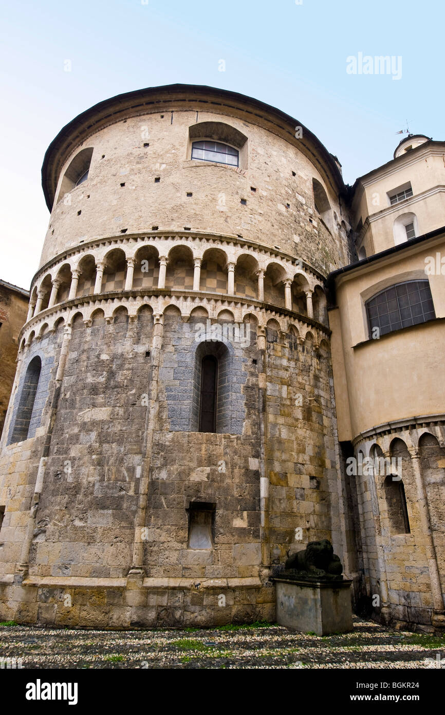 Kathedrale von St. Michele, Albenga, Savona Provinz, Italien Stockfoto