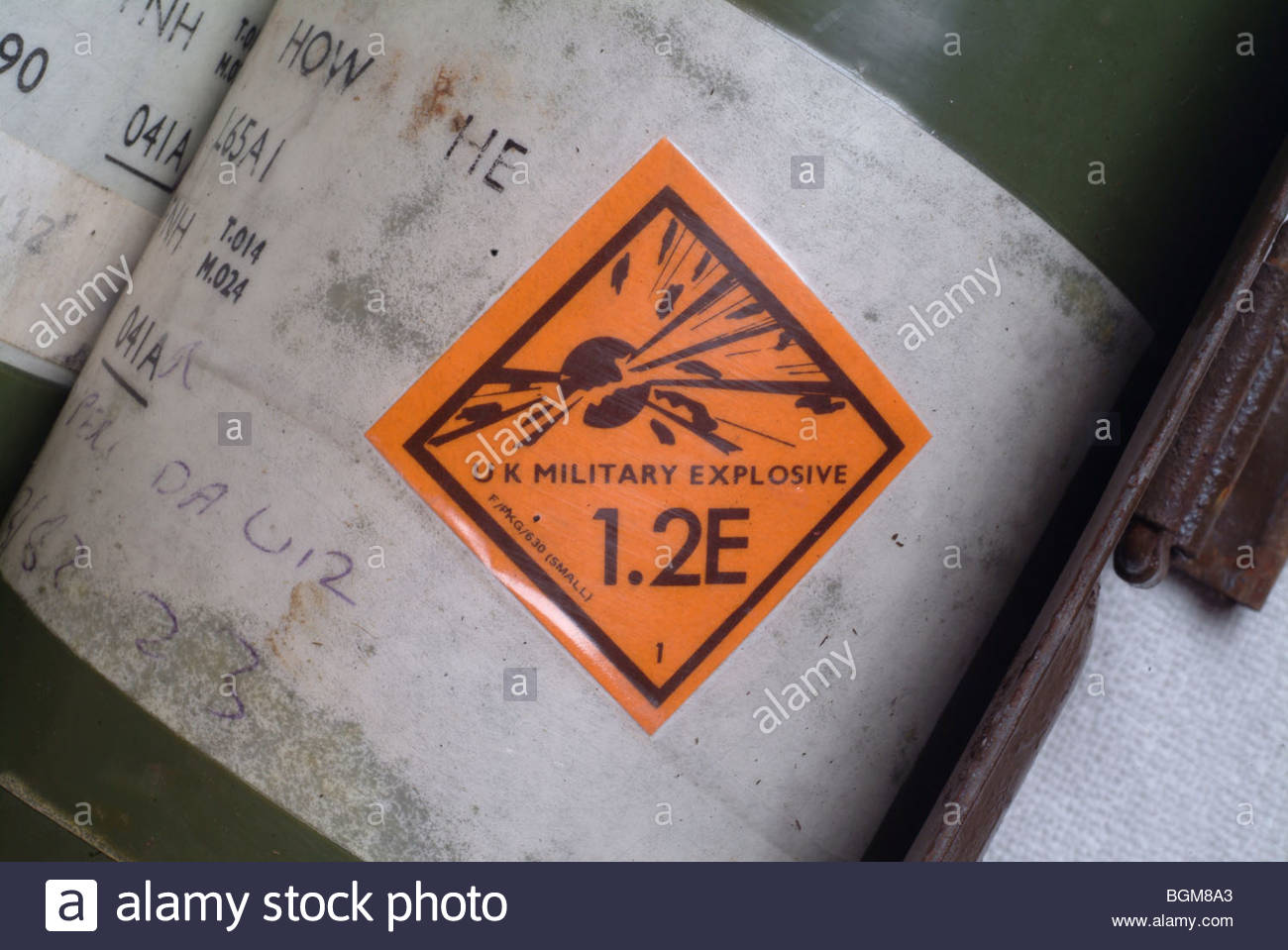 Explosive Warning Label Stockfotos & Explosive Warning Label Bilder - Alamy