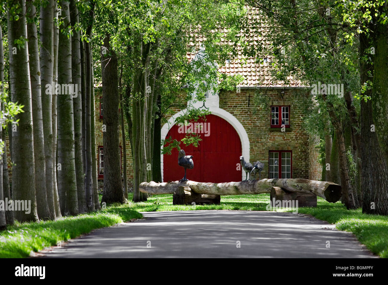 Eingang der Ter Doest Zisterzienser Abtei Farm, Lissewege, Belgien Stockfoto