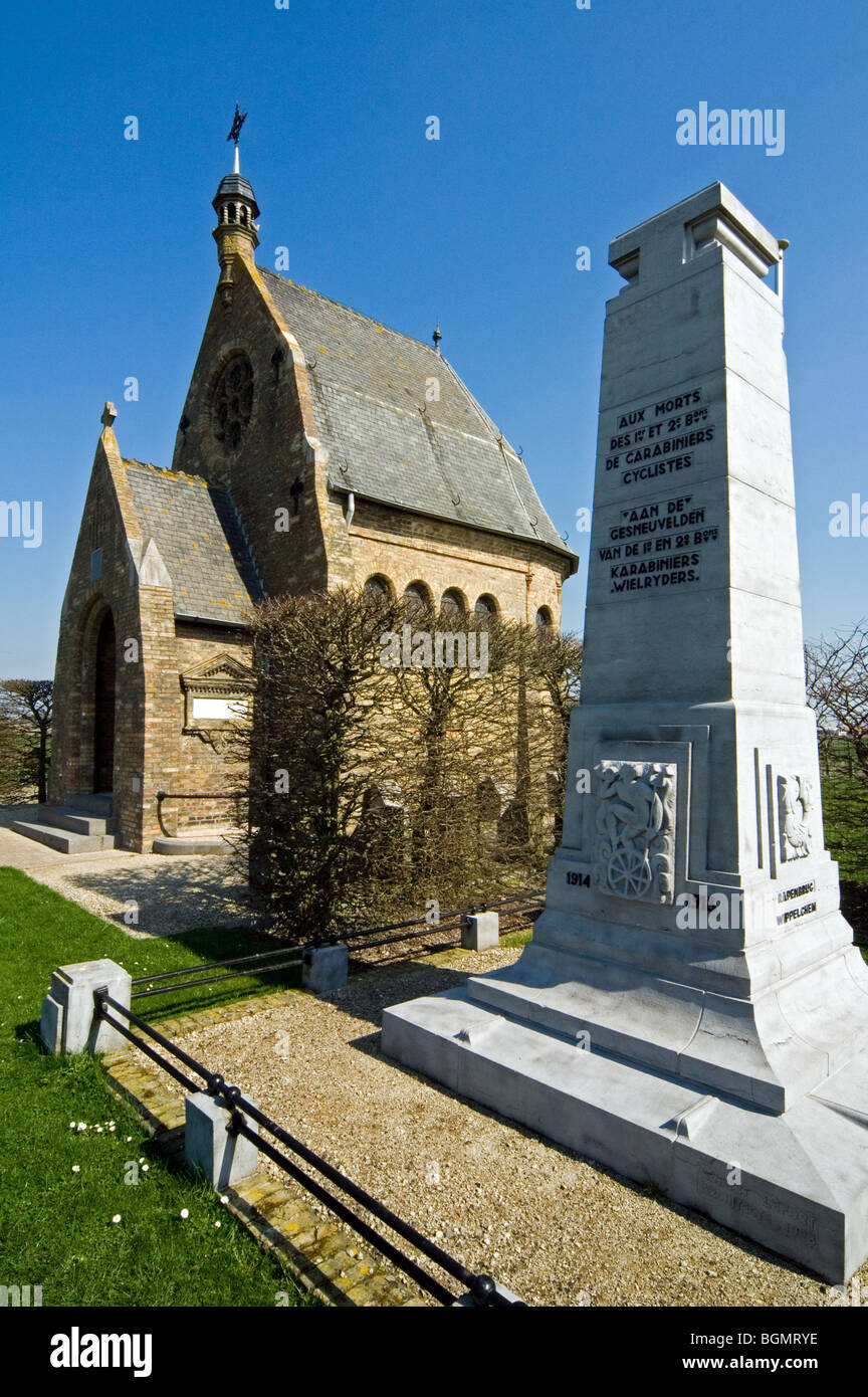 Der WW1-Notre-Dame der Sieg-Kapelle und Gedenkstätte für den ersten Weltkrieg ein in Oud-Stuivekenskerke, West-Flandern, Belgien Stockfoto