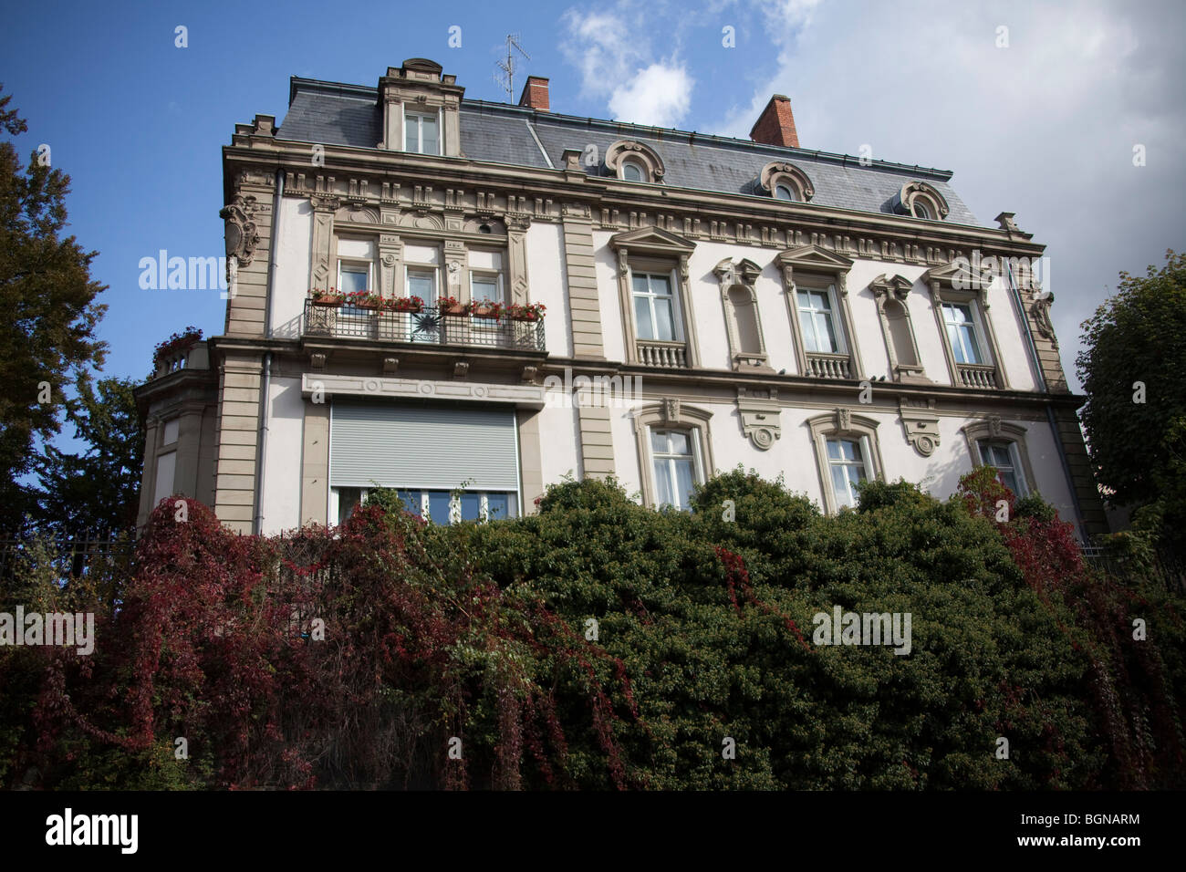 Bourgeois-Haus in der Nähe von Pont De La Poste Straßburg Elsass Frankreich 099835 Strasbourg Horizontal Stockfoto