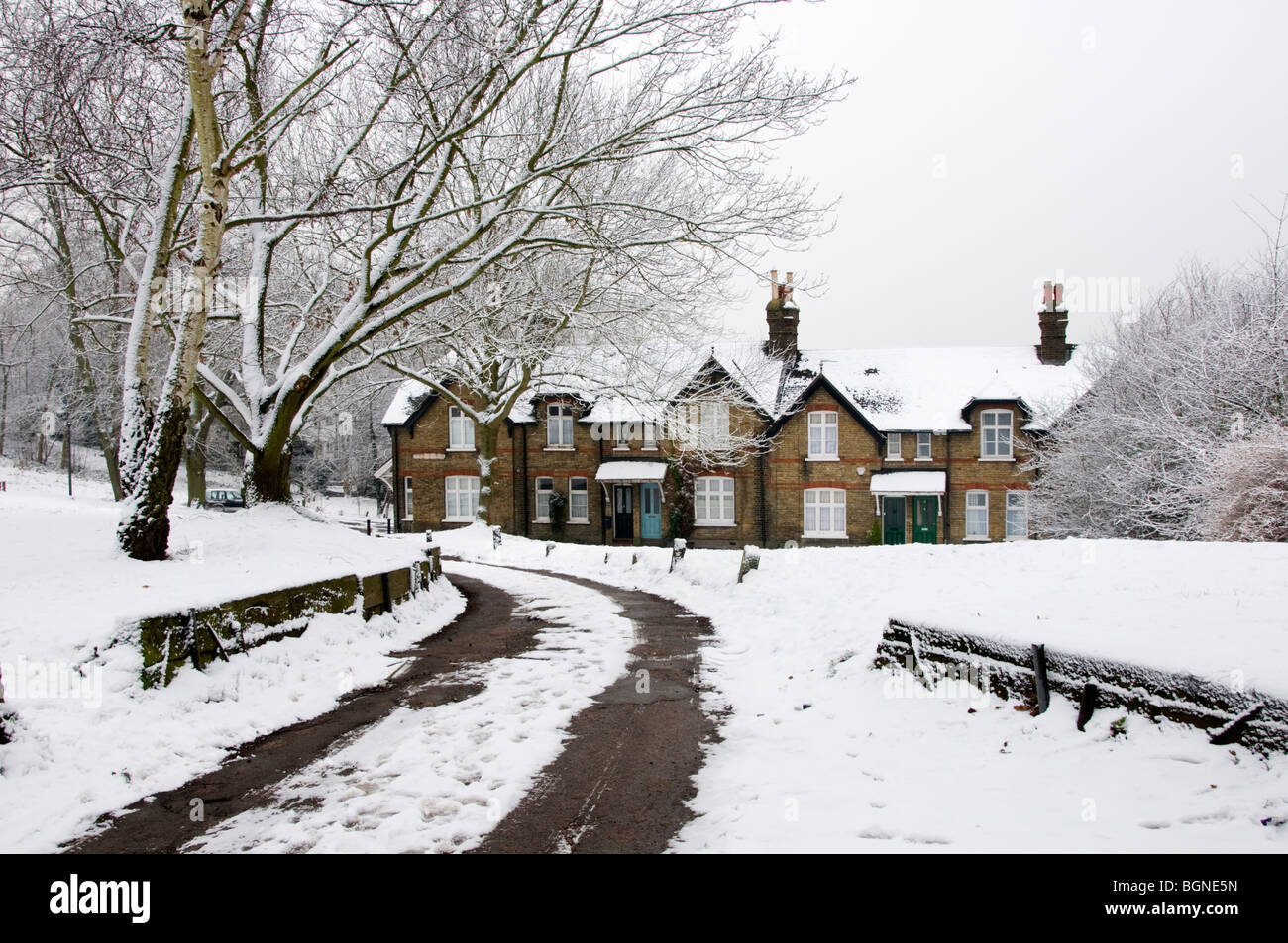 Mühle Platz im Schnee in Chislehurst, Kent, England Stockfoto