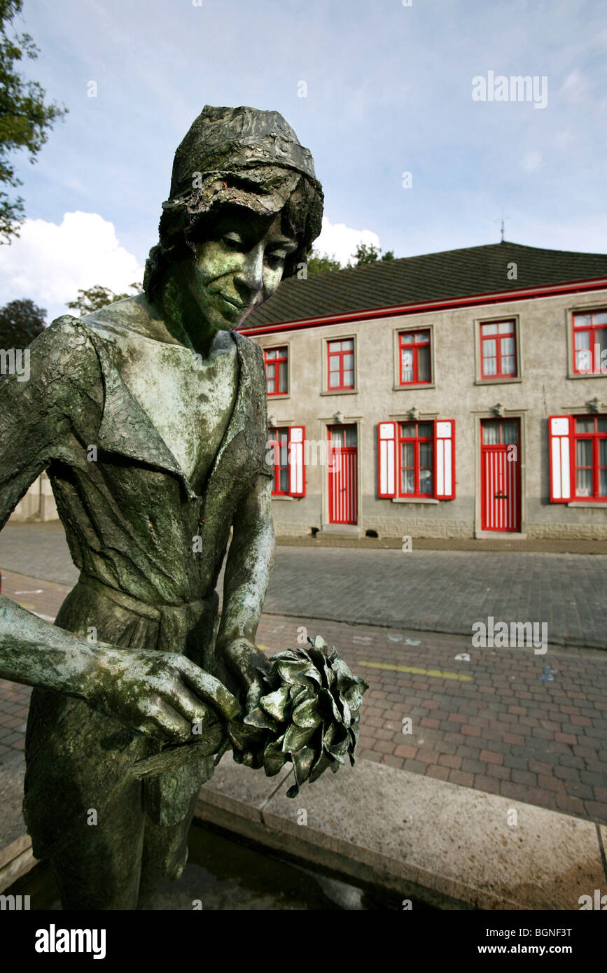Statue von Wasser Kresse Gatherer, Roborst, Zwalm, Belgien Stockfoto