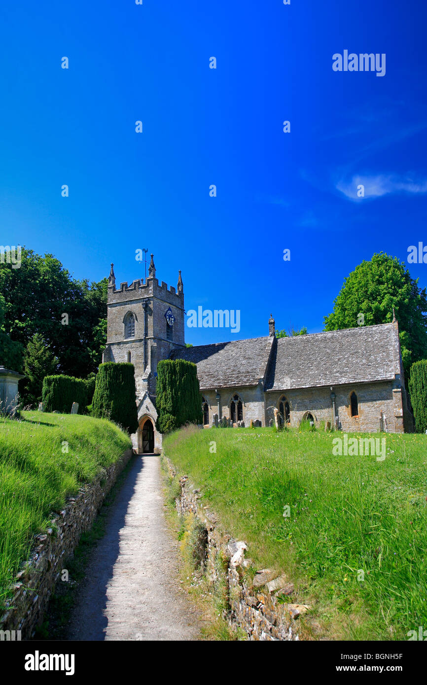 St Peters Pfarrei Kirche Upper Slaughter Dorf Gloucestershire Cotswolds England UK Stockfoto