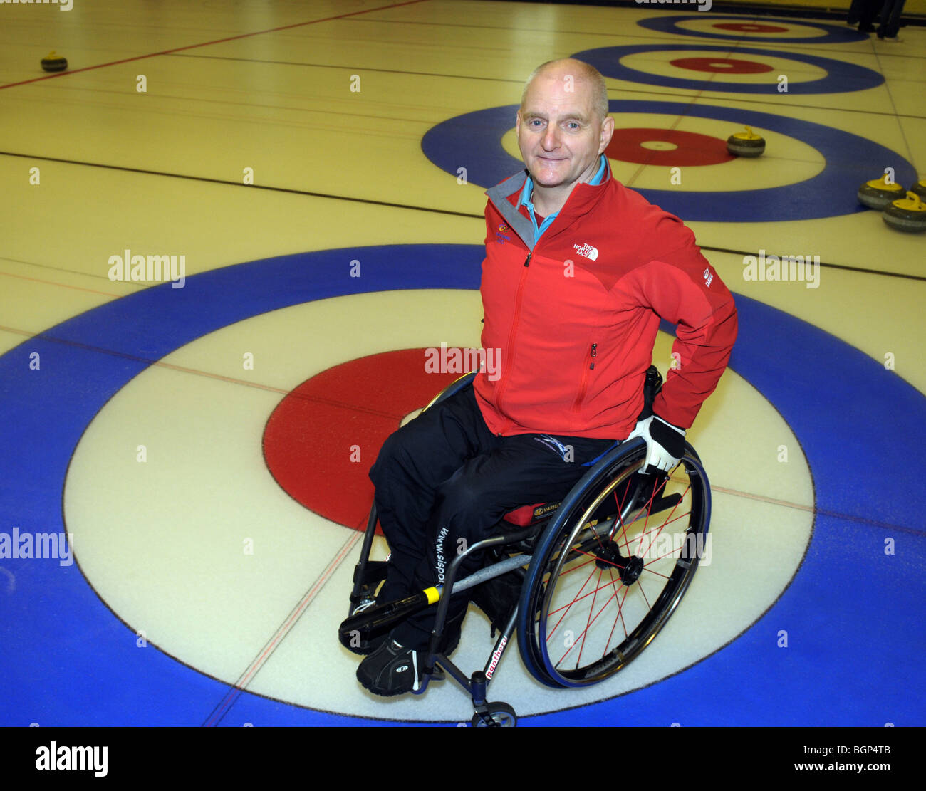 Mitglieder des Team GB Behindertensportler Rollstuhl Lockenwickler für die Olympischen Spiele in Vancouver Stockfoto