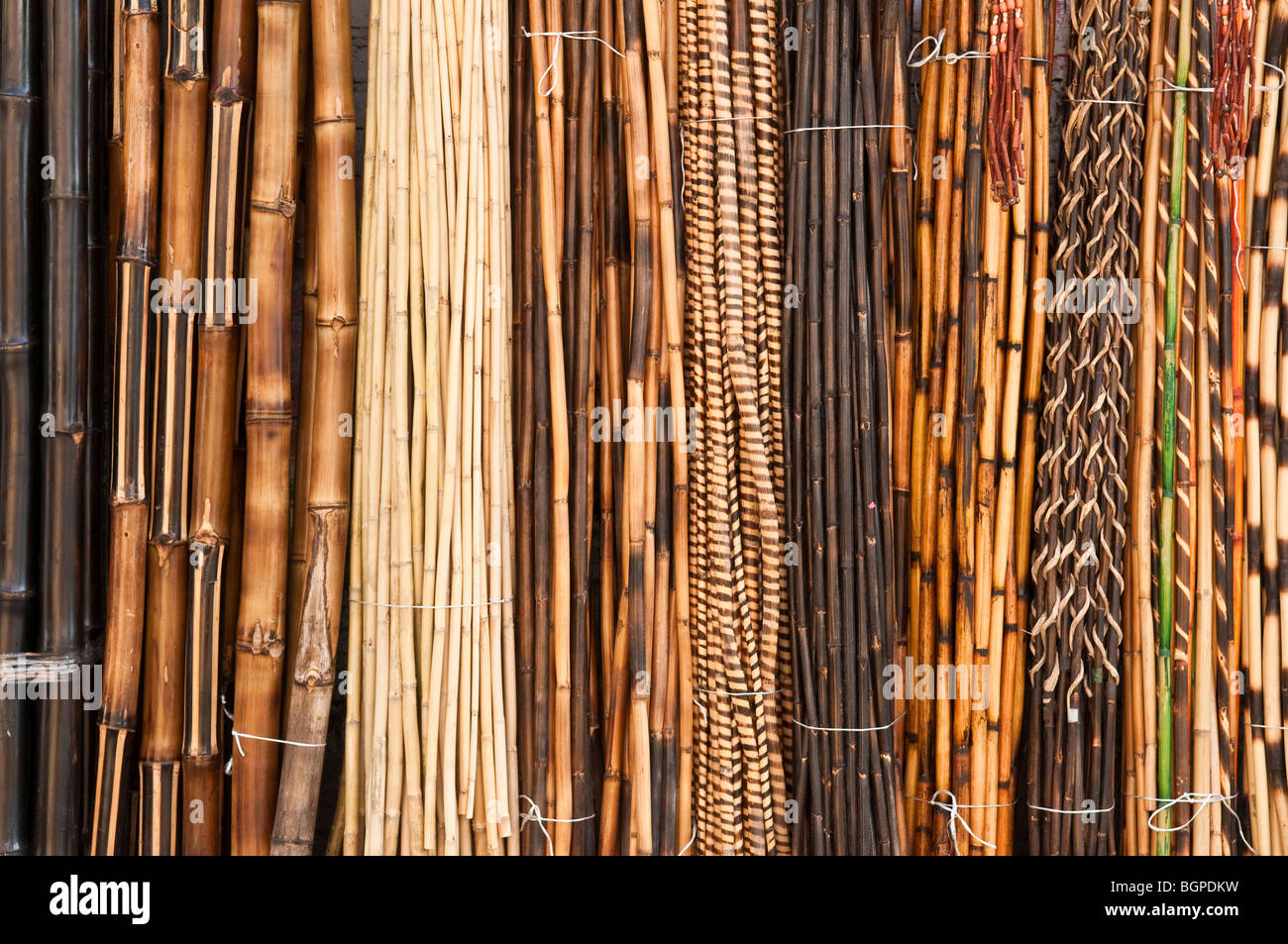 Bamboo crafts Fotos und Bildmaterial in hoher Auflösung Alamy