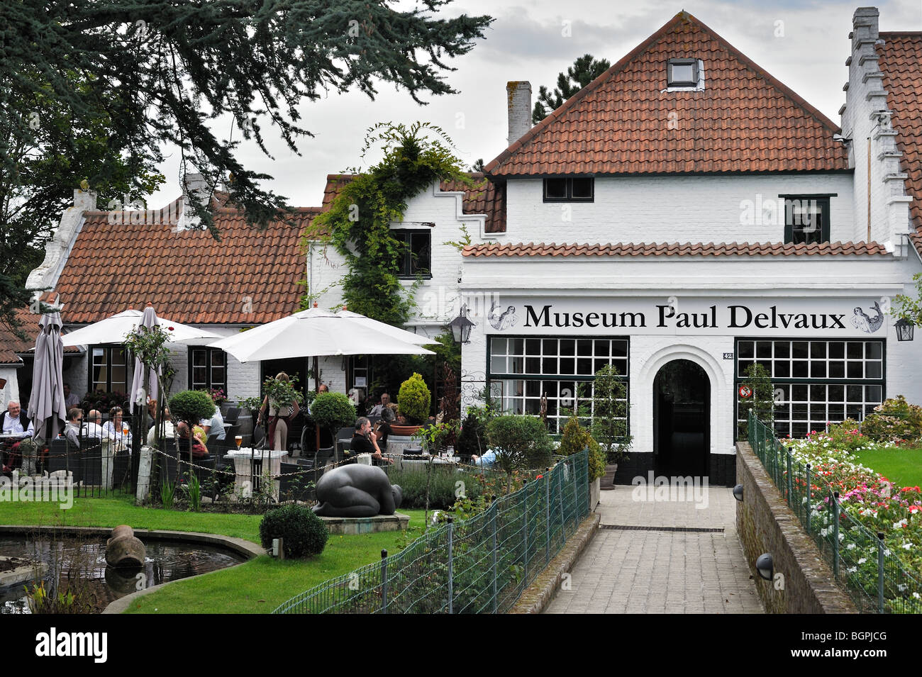 Museum des surrealistischen Malers Paul Delvaux am Sint-Idesbald / St. Idesbald, West-Flandern, Belgien Stockfoto