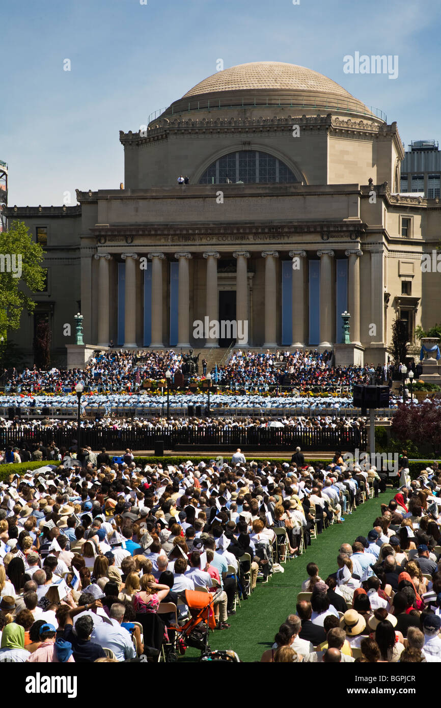 Die Abschlussfeier der Klasse von 2009 findet statt vor KINGS COLLEGE an der COLUMBIA UNIVERSITY - NEW YORK, NEW YORK Stockfoto