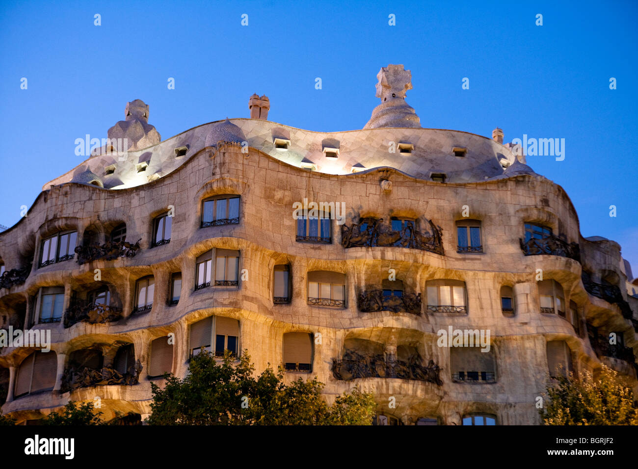 Barcelona - Spanisch-Art-Nouveau-Bewegung - Modernisme - Gaudi - Stadtteil Eixample - Casa Mila oder "La Pedrera" Stockfoto