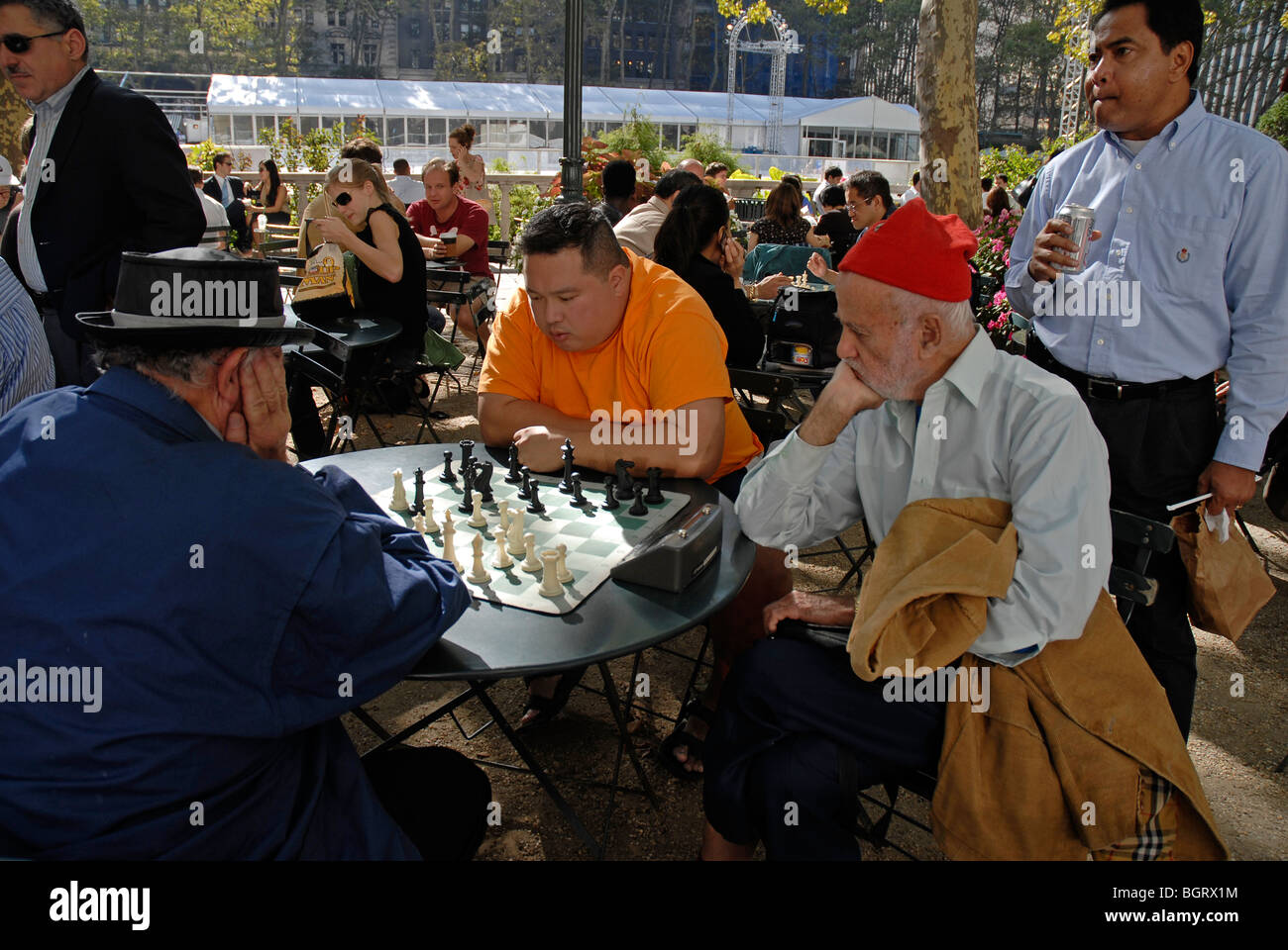 Bryant Park New York Stadtplatz im Sommer. Stockfoto