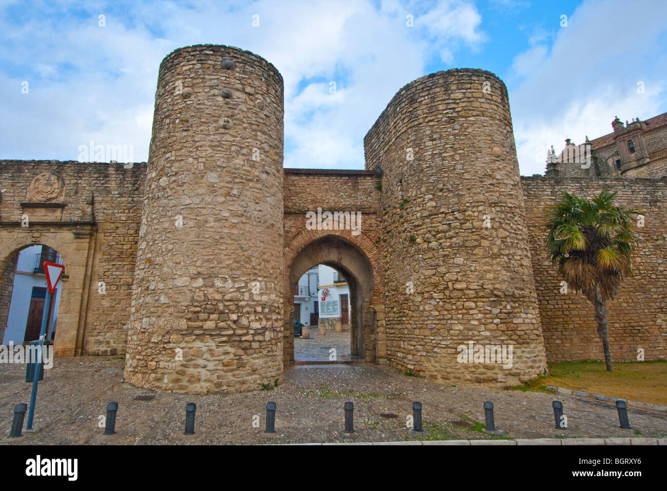 Almocabar Tor, Ronda, Andalusien, Spanien, Europa Stockfoto