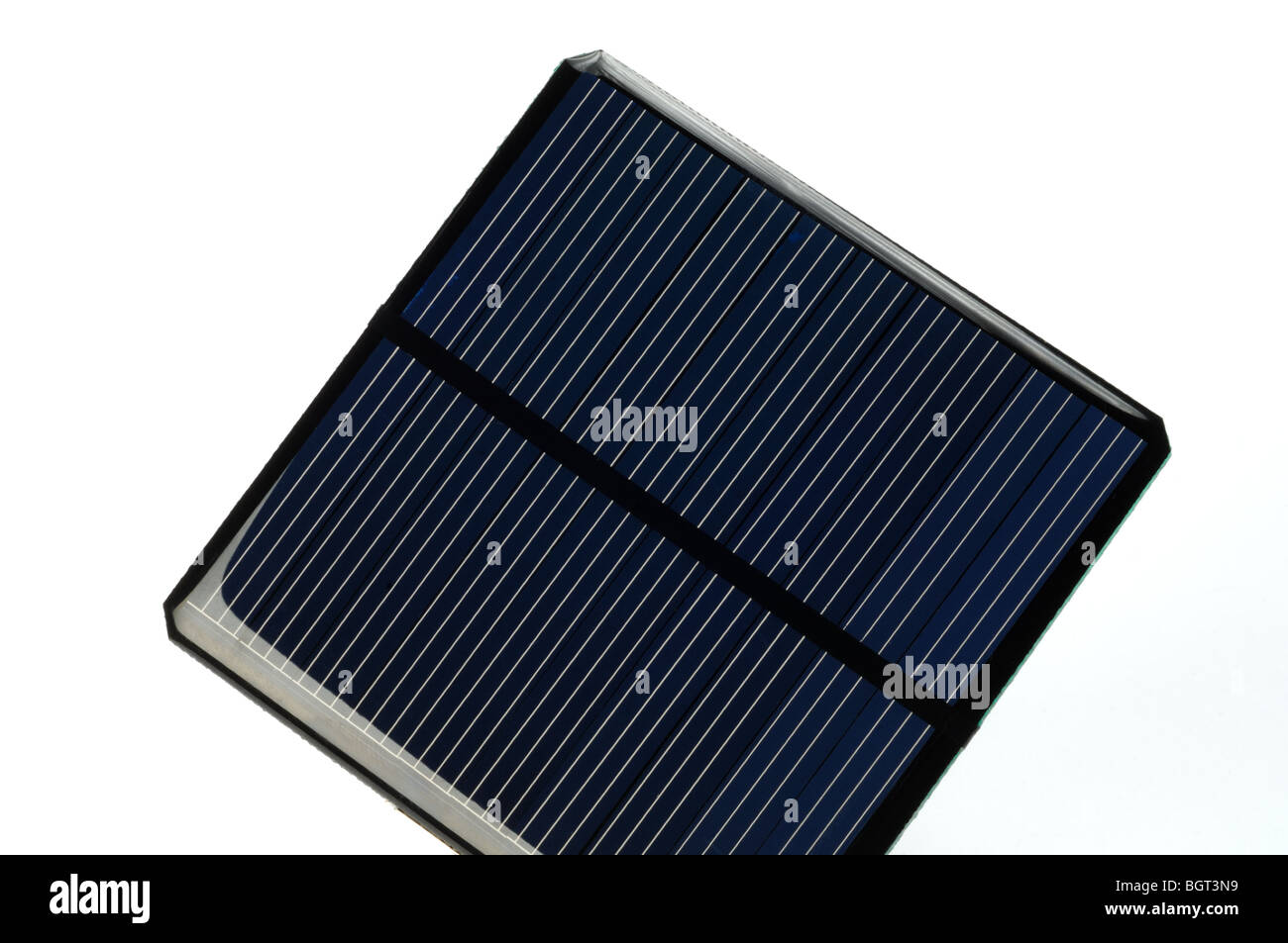 Ein Quadratmeter Sonnenkollektor auf weißem Hintergrund Stockfoto