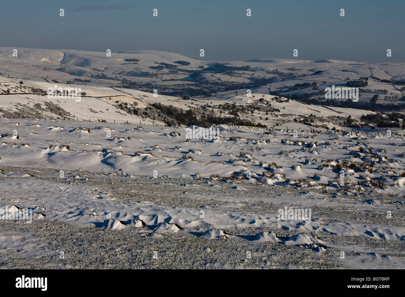 Winterlandschaft Lyme Handley über Lyme Park und The Hauptmarktplatzes Trail Cheshire England Stockfoto