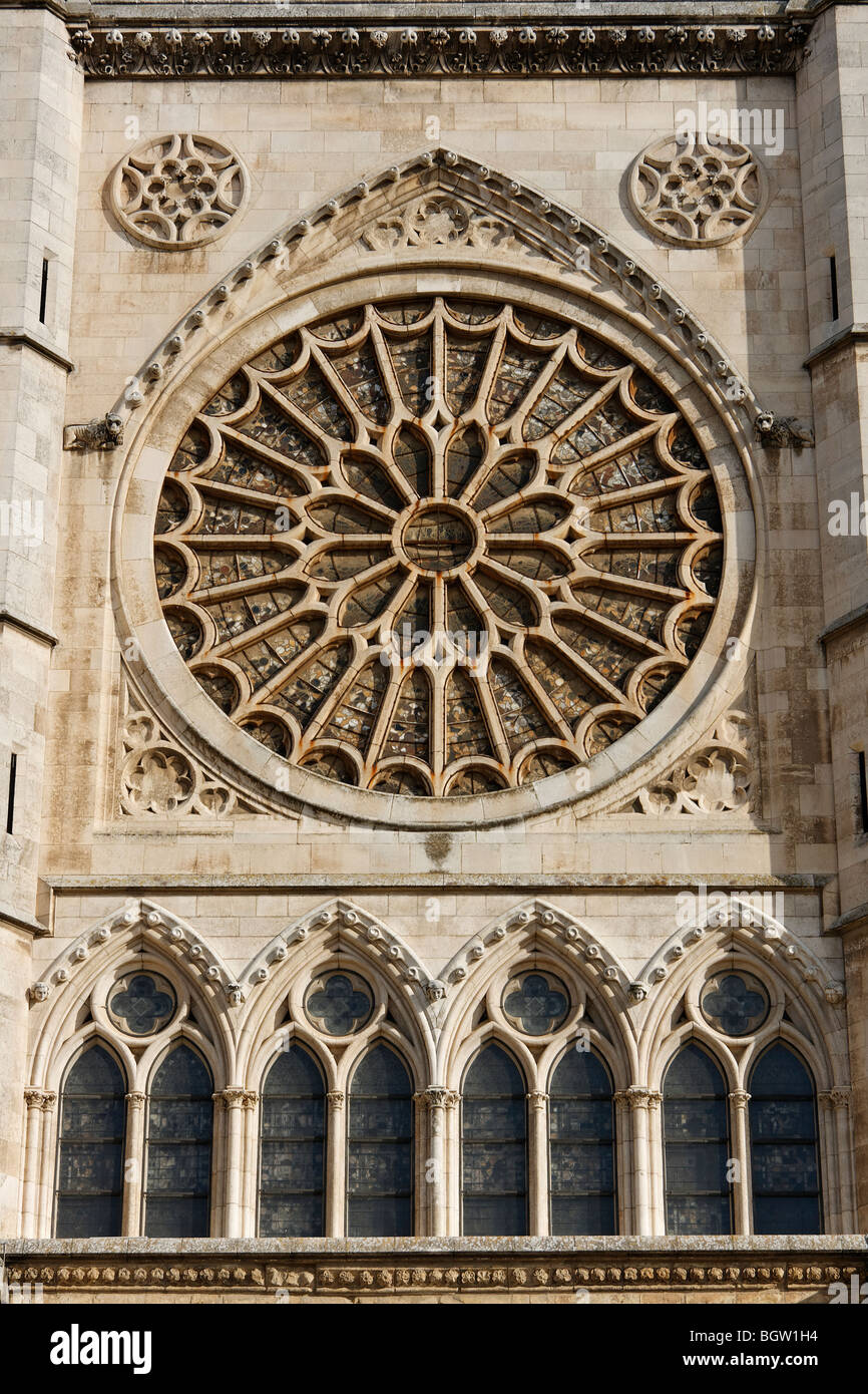 Fensterrose der Kathedrale in der Stadt León, nördlich von Spanien Stockfoto