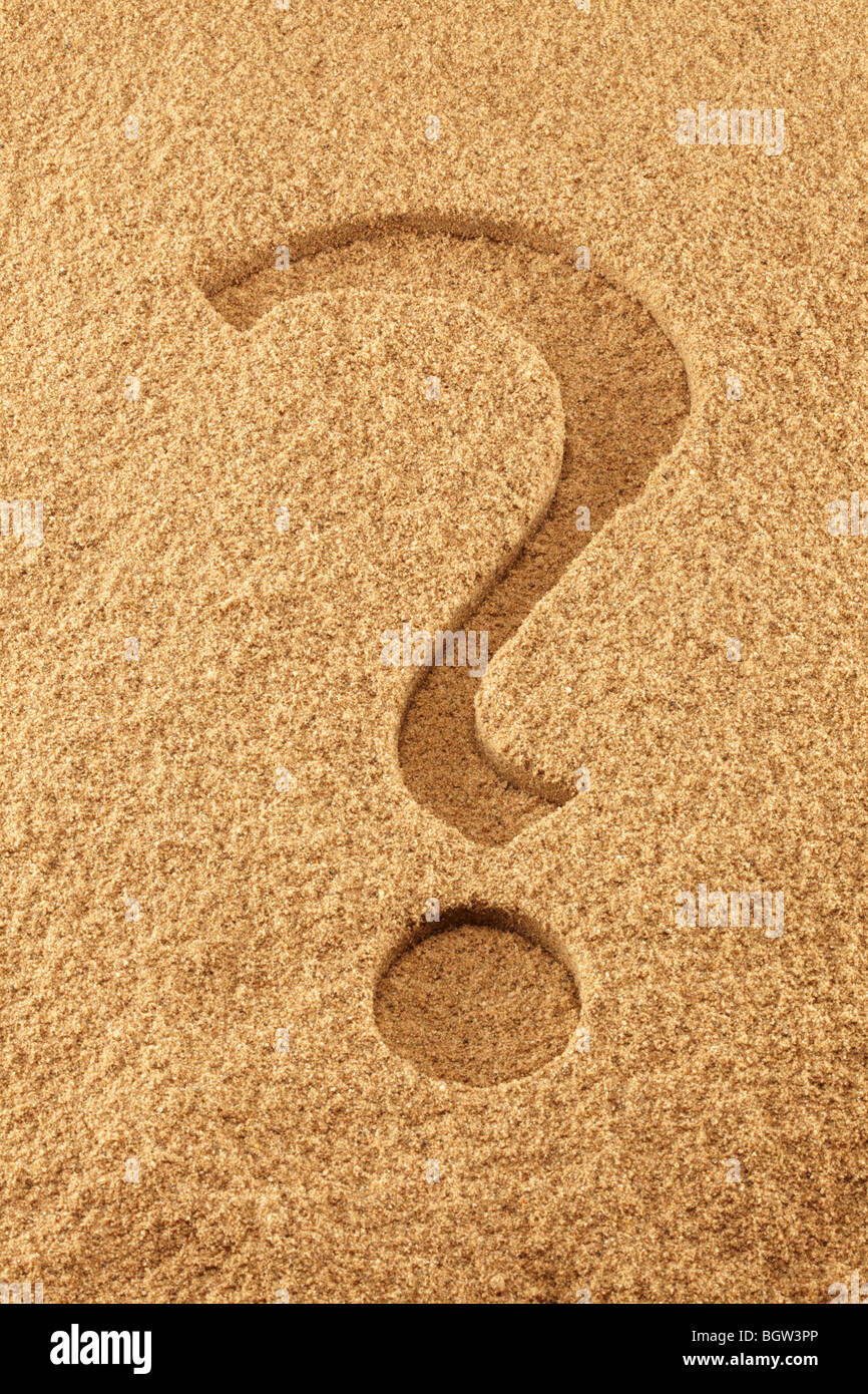 Fragezeichen in Sand Stockfoto