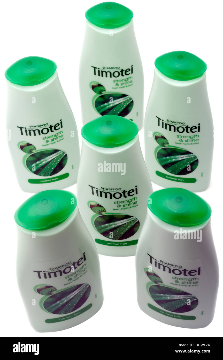 Sechs Flaschen von Timotei Haarshampoo Stockfoto