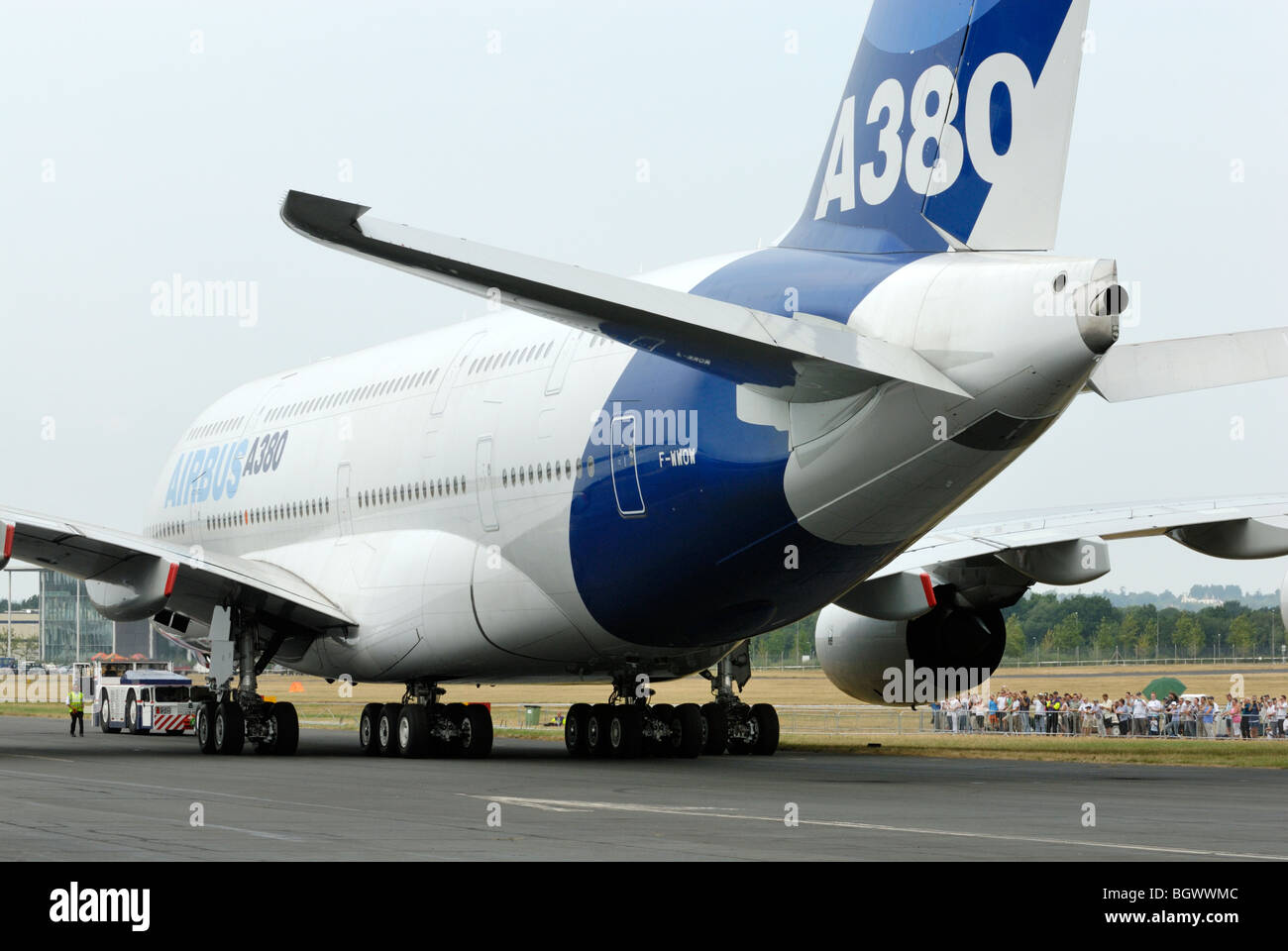 Airbus A380 Rollen auf der Piste Stockfoto