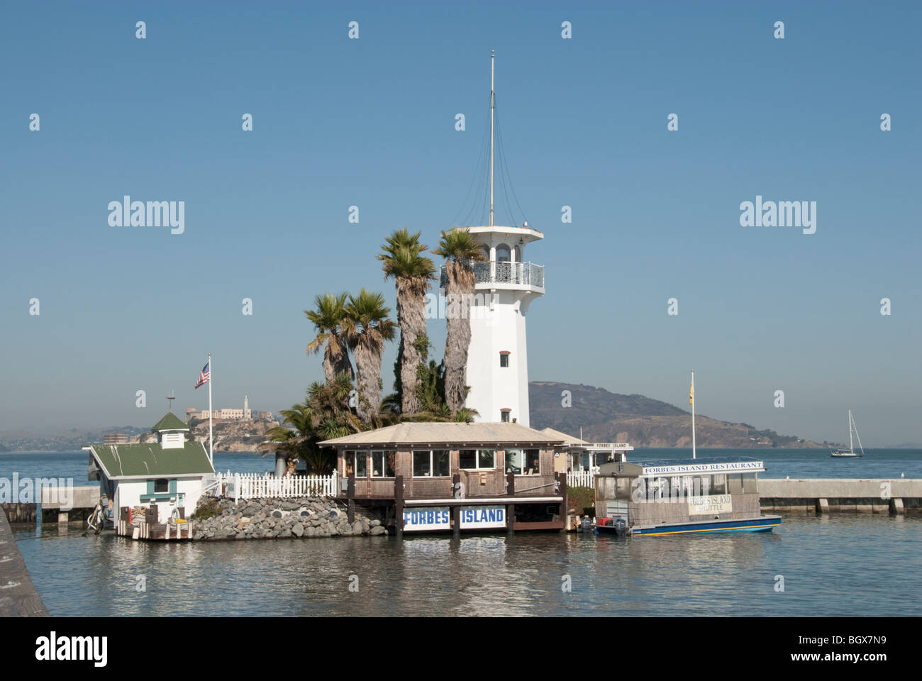Kalifornien San Francisco Fishermans Wharf Pier 39 Forbes Island künstliche schwimmende Insel restaurant Stockfoto