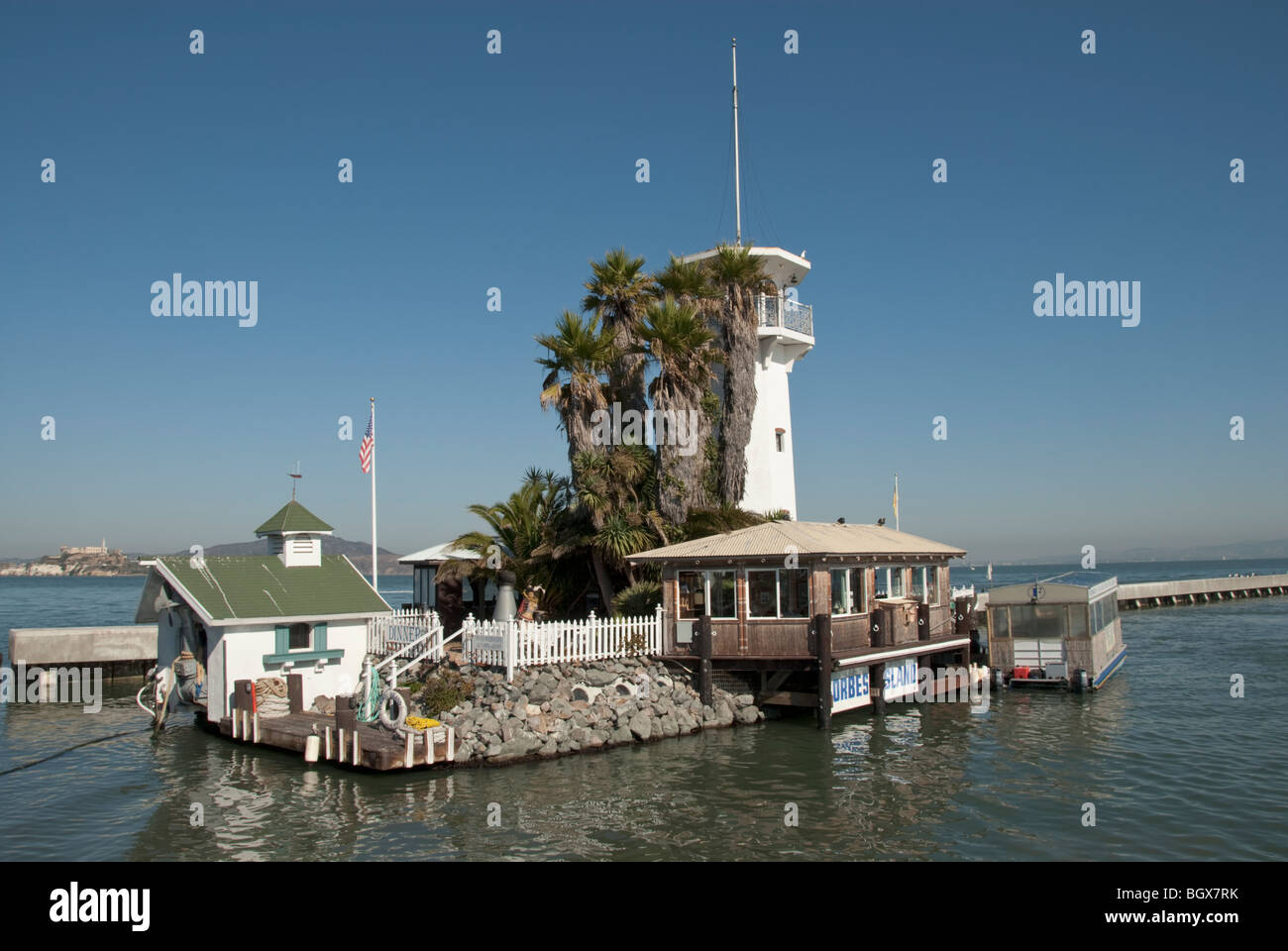 Kalifornien San Francisco Fishermans Wharf Pier 39 Forbes Island künstliche schwimmende Insel restaurant Stockfoto