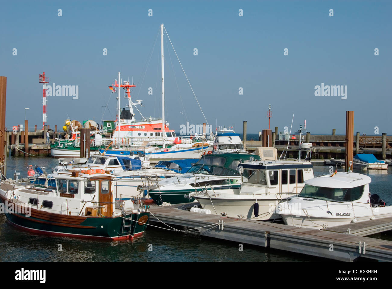 Schiffe im Hafen Stockfoto
